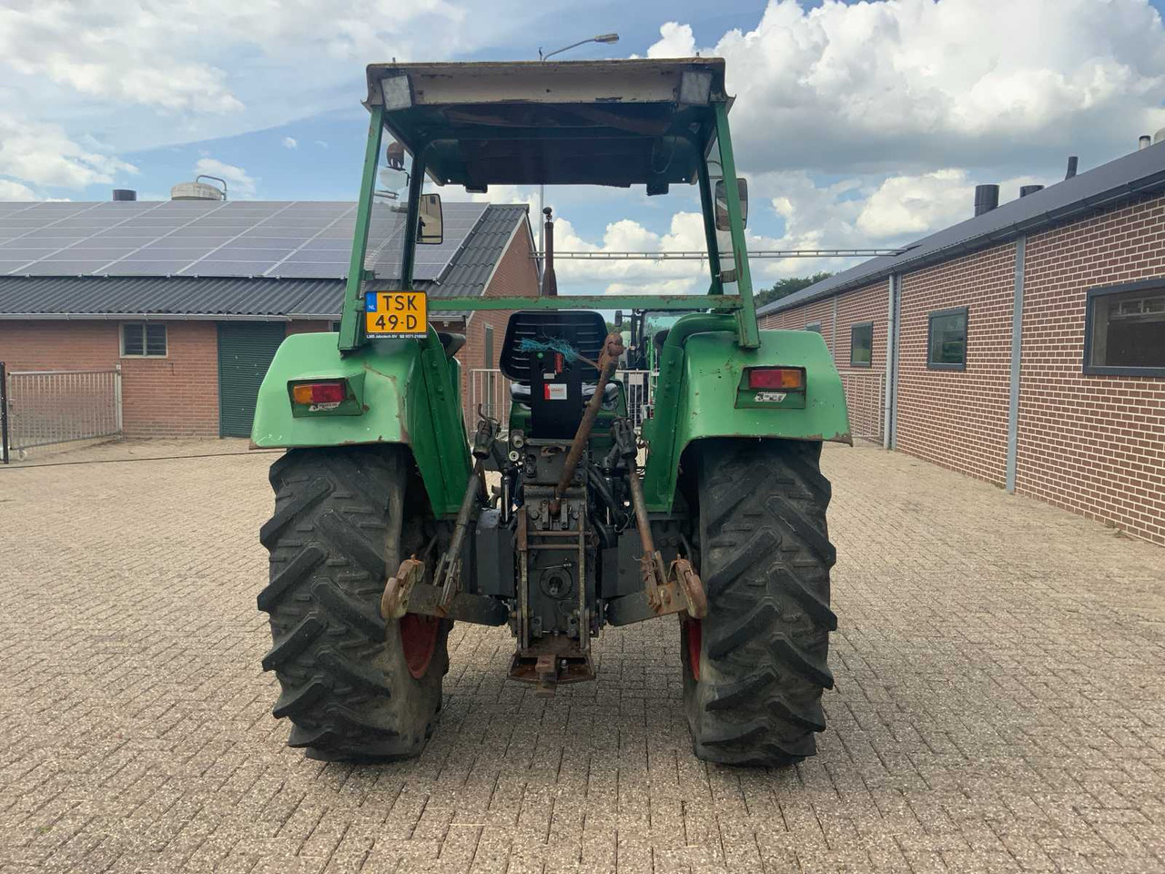 Fendt Farmer 108S - جرار: صورة 5 Fendt Farmer 108S - جرار: صورة 5