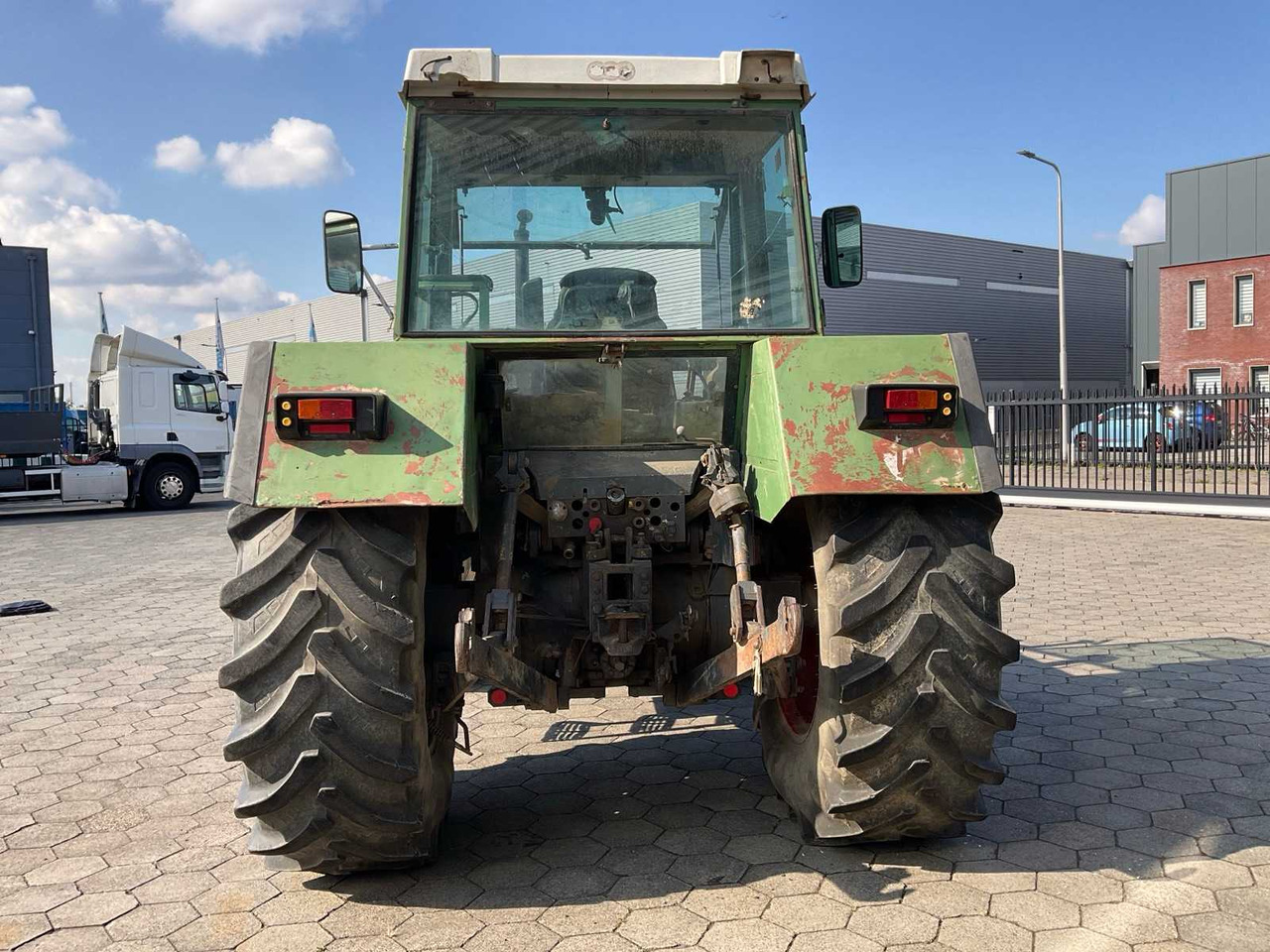 Fendt Favorit 611 LSA Turbomatik - جرار: صورة 5 Fendt Favorit 611 LSA Turbomatik - جرار: صورة 5