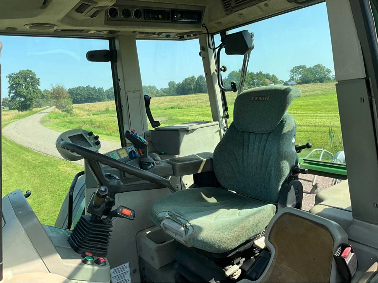 جرار Fendt Favorit 716 Vario: صورة 31