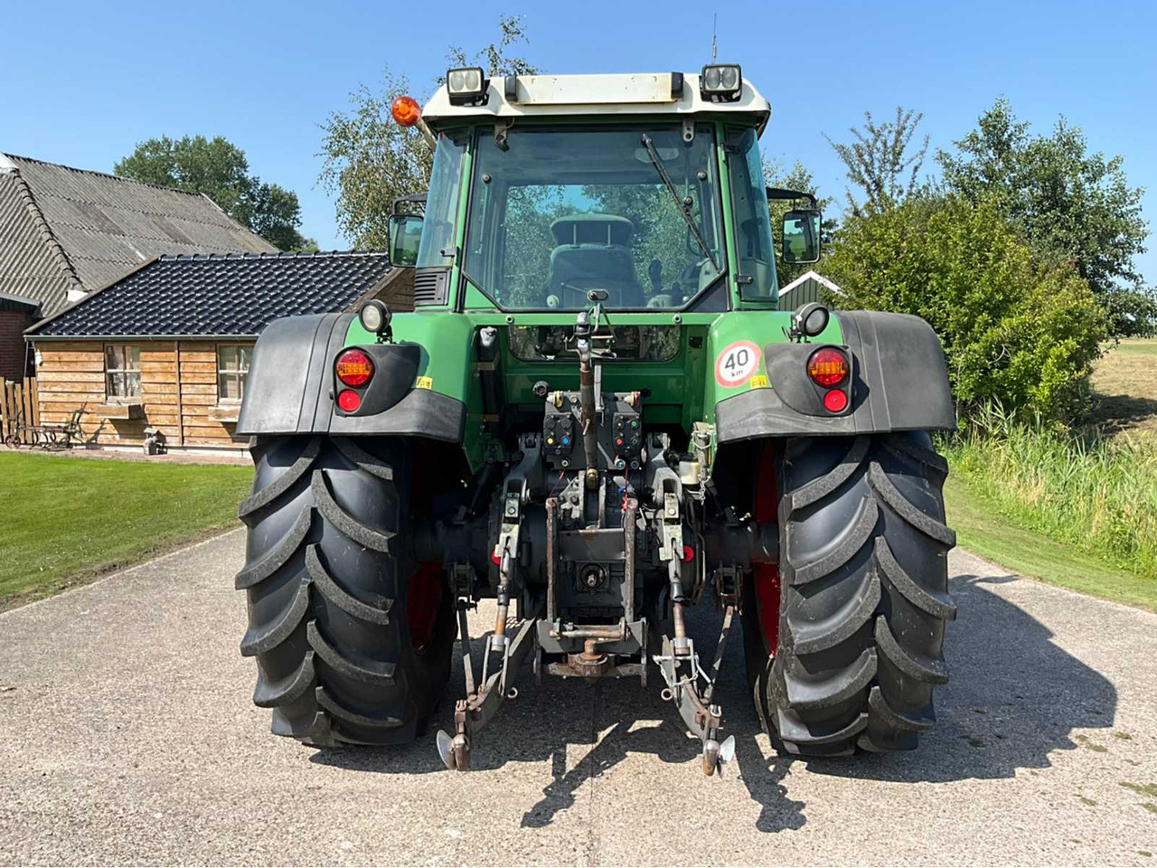 جرار Fendt Favorit 716 Vario: صورة 8