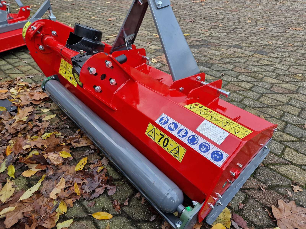 Flail Mower - Mower - 2024 - 125cm - التقطيع جزازة/ ماكينات قطع الحشائش: صورة 1 Flail Mower - Mower - 2024 - 125cm - التقطيع جزازة/ ماكينات قطع الحشائش: صورة 1