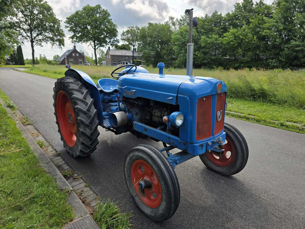 Fordson Major - جرار: صورة 4 Fordson Major - جرار: صورة 4