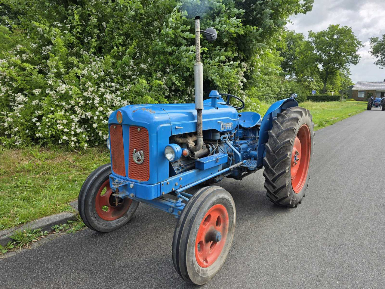 Fordson Major - جرار: صورة 1 Fordson Major - جرار: صورة 1