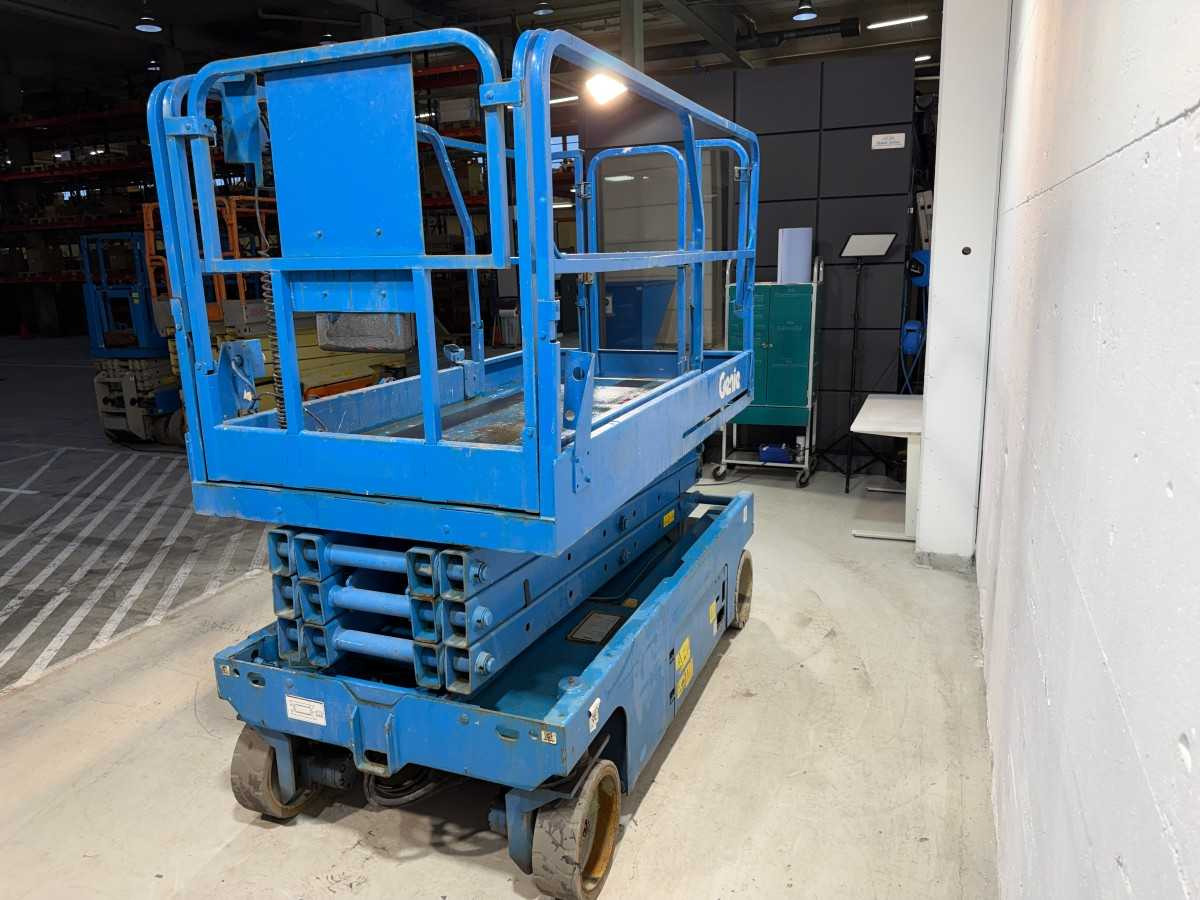 GENIE - 2006 - GS-2646 - AERIAL PLATFORM - معدات الوصول: صورة 4 GENIE - 2006 - GS-2646 - AERIAL PLATFORM - معدات الوصول: صورة 4