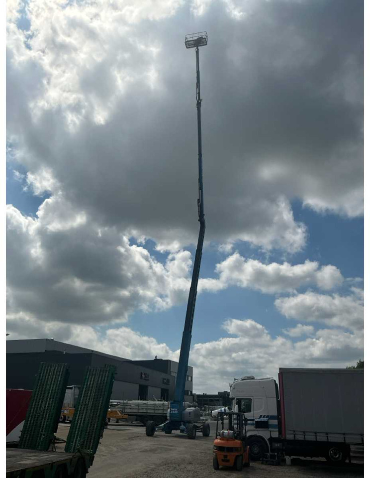 Genie Z-135/70 - معدات الوصول: صورة 3 Genie Z-135/70 - معدات الوصول: صورة 3