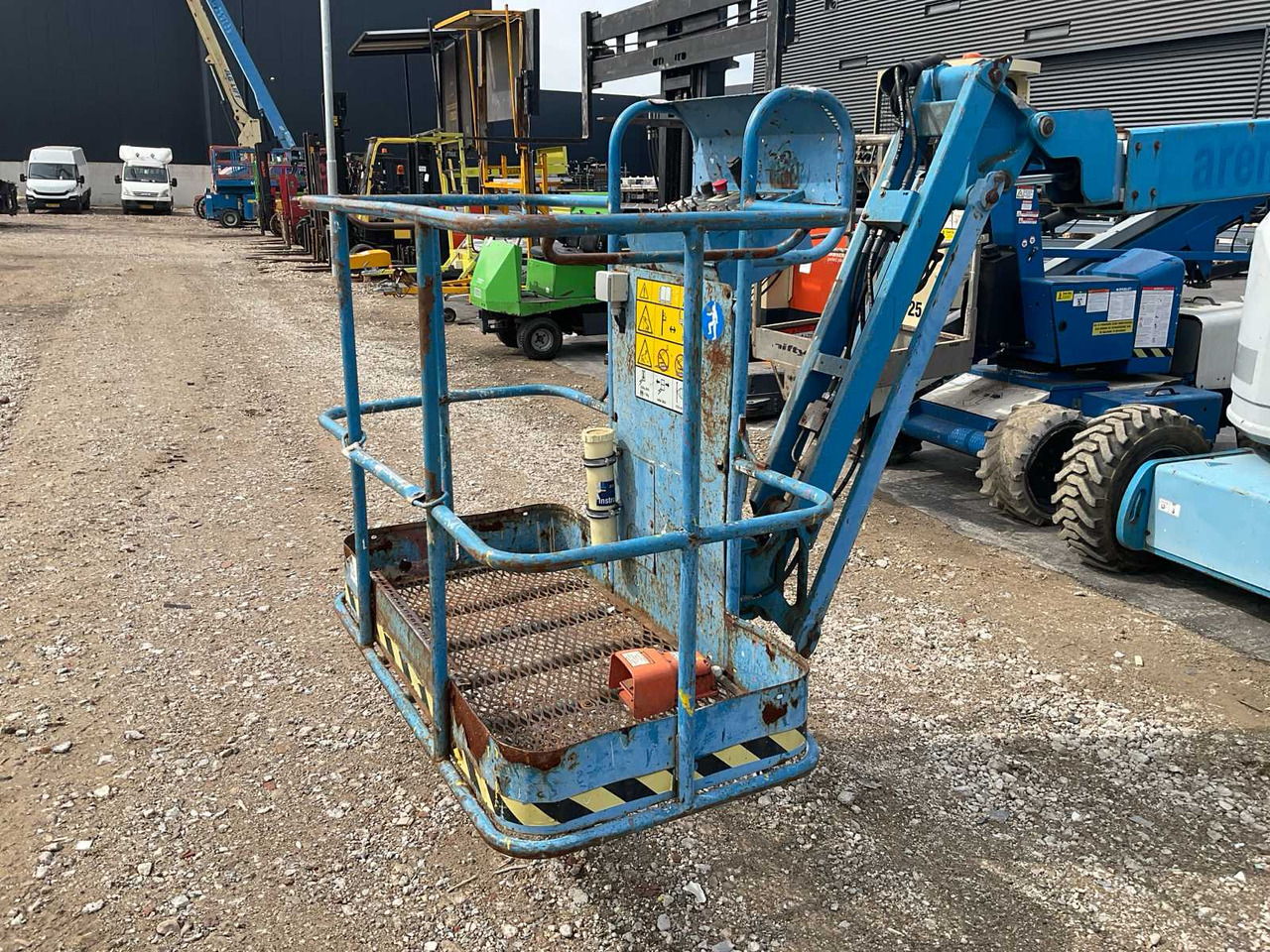 معدات الوصول Genie Z-34/22: صورة 10