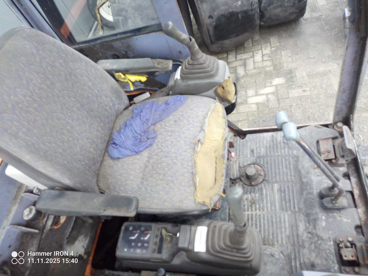 حفارة HITACHI EX40 MIDI EXCAVATOR: صورة 12