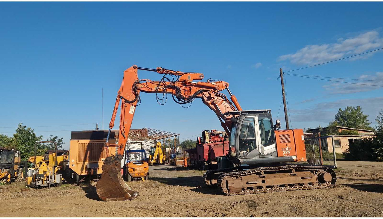 HITACHI Zaxis 225 - حفار زحاف: صورة 3 HITACHI Zaxis 225 - حفار زحاف: صورة 3