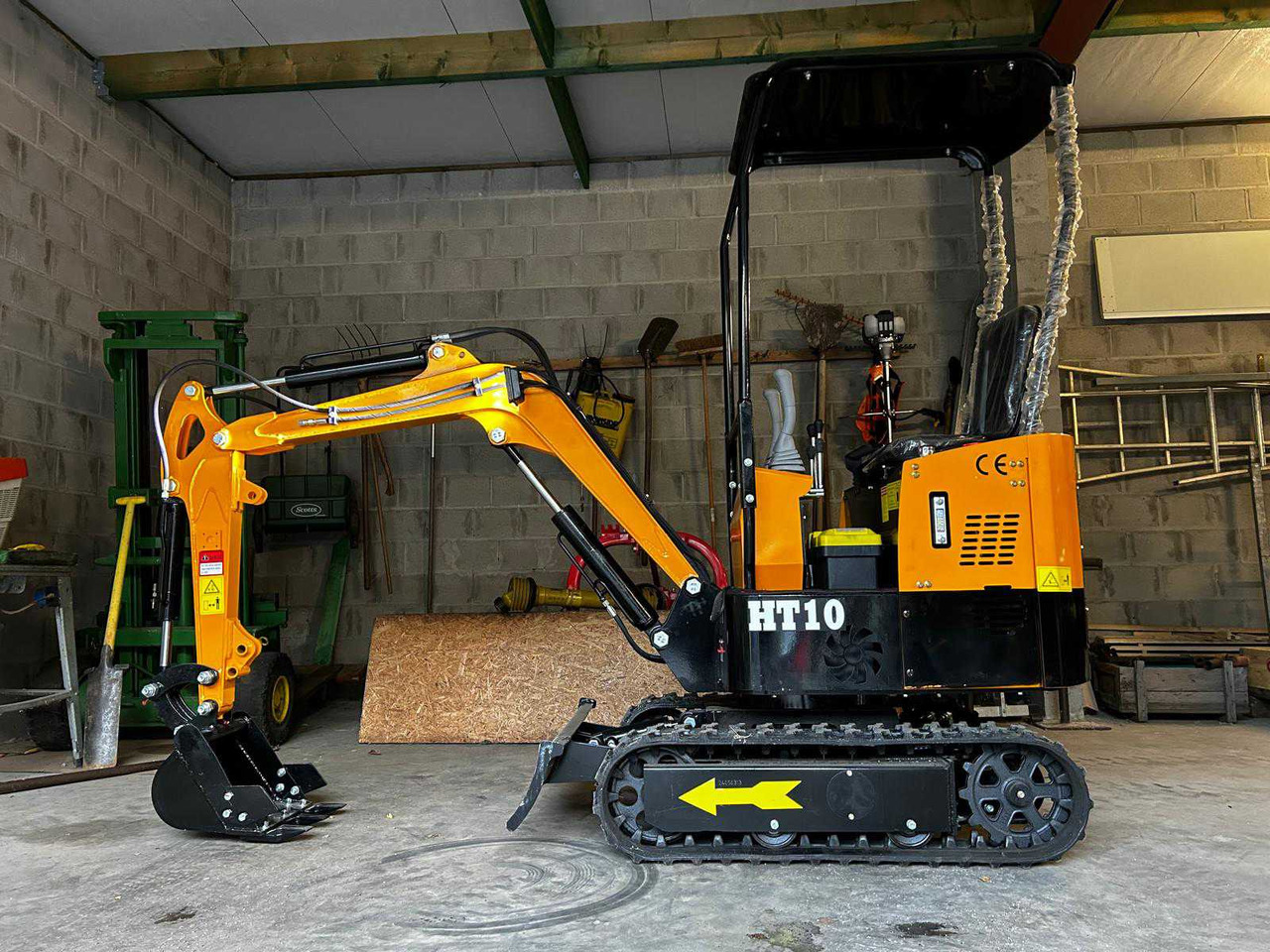 HT10 MINI EXCAVATOR 2025 - حفارة مُصَّغرة: صورة 2 HT10 MINI EXCAVATOR 2025 - حفارة مُصَّغرة: صورة 2