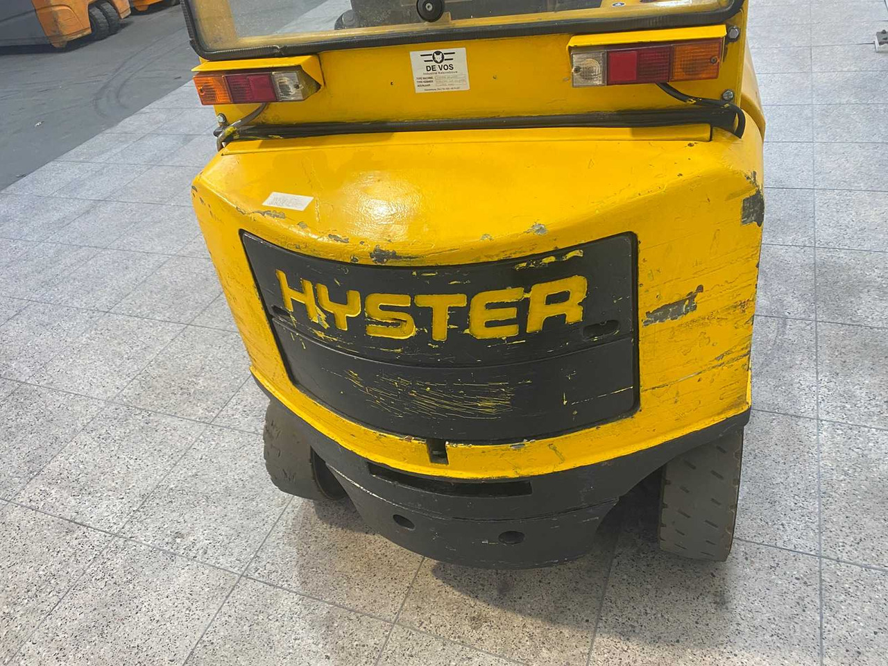 HYSTER - 2000 - J 2.50 XM - FORKLIFT - رافعة شوكية: صورة 5 HYSTER - 2000 - J 2.50 XM - FORKLIFT - رافعة شوكية: صورة 5