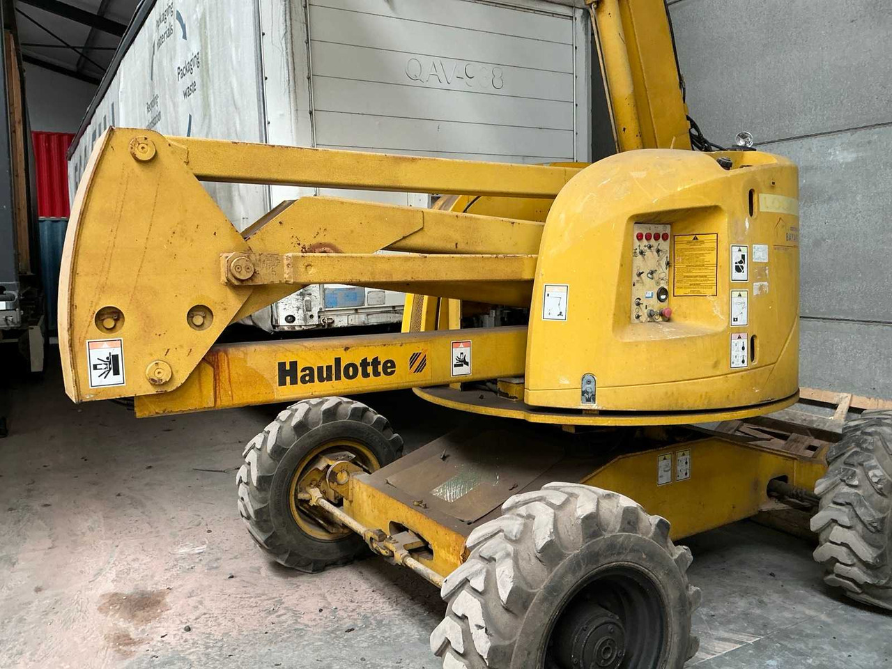 Haulotte HA16PX - معدات الوصول: صورة 5 Haulotte HA16PX - معدات الوصول: صورة 5