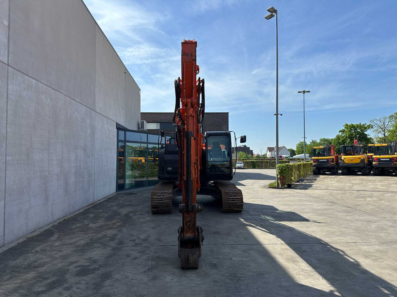 Hitachi ZX225USLC-6 - حفار زحاف: صورة 2 Hitachi ZX225USLC-6 - حفار زحاف: صورة 2