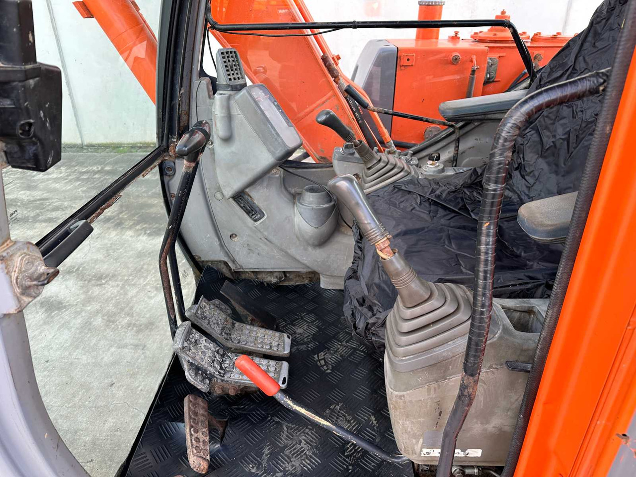 حفار زحاف Hitachi ZX70LC: صورة 31