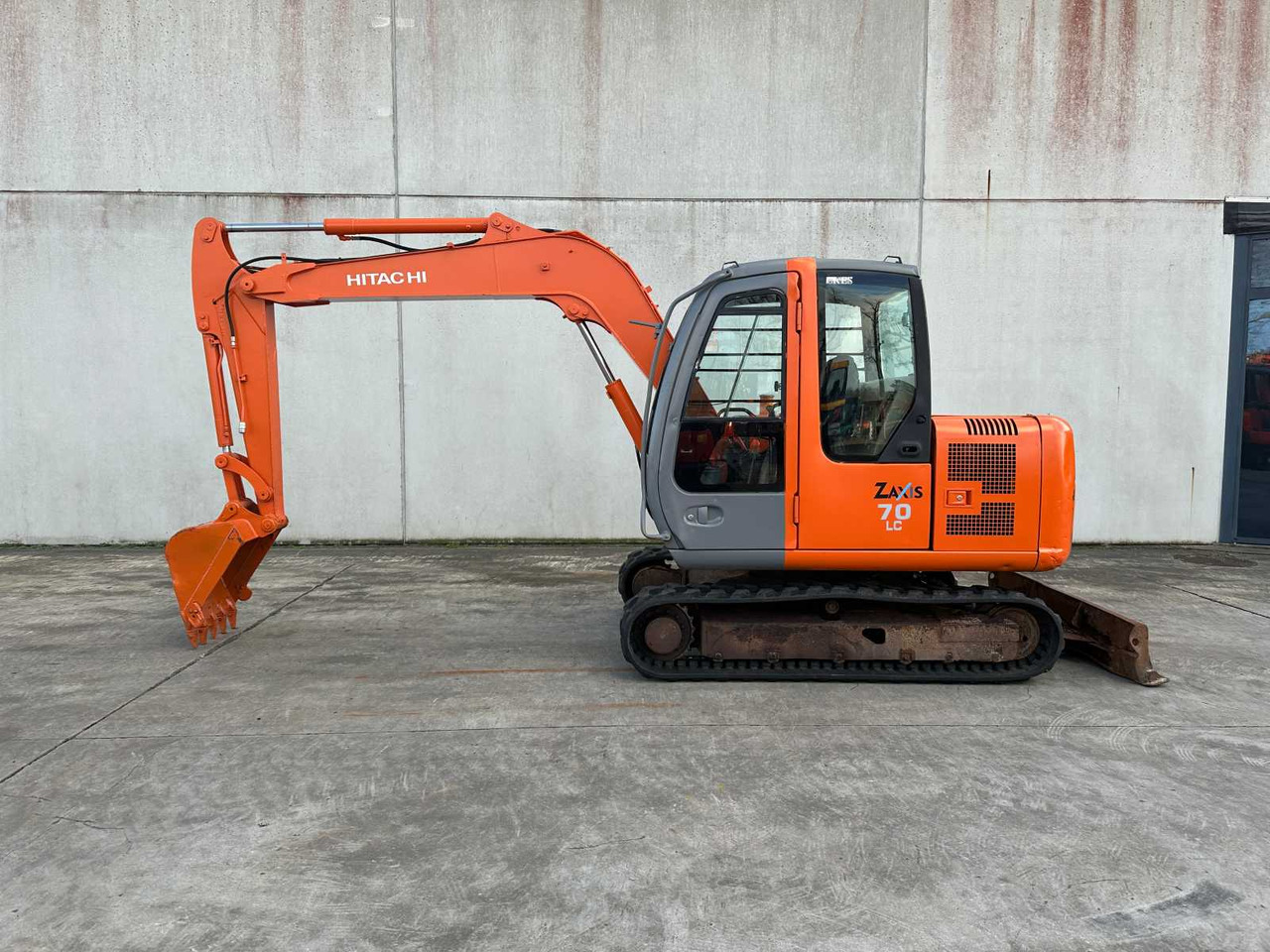 حفار زحاف Hitachi ZX70LC: صورة 7