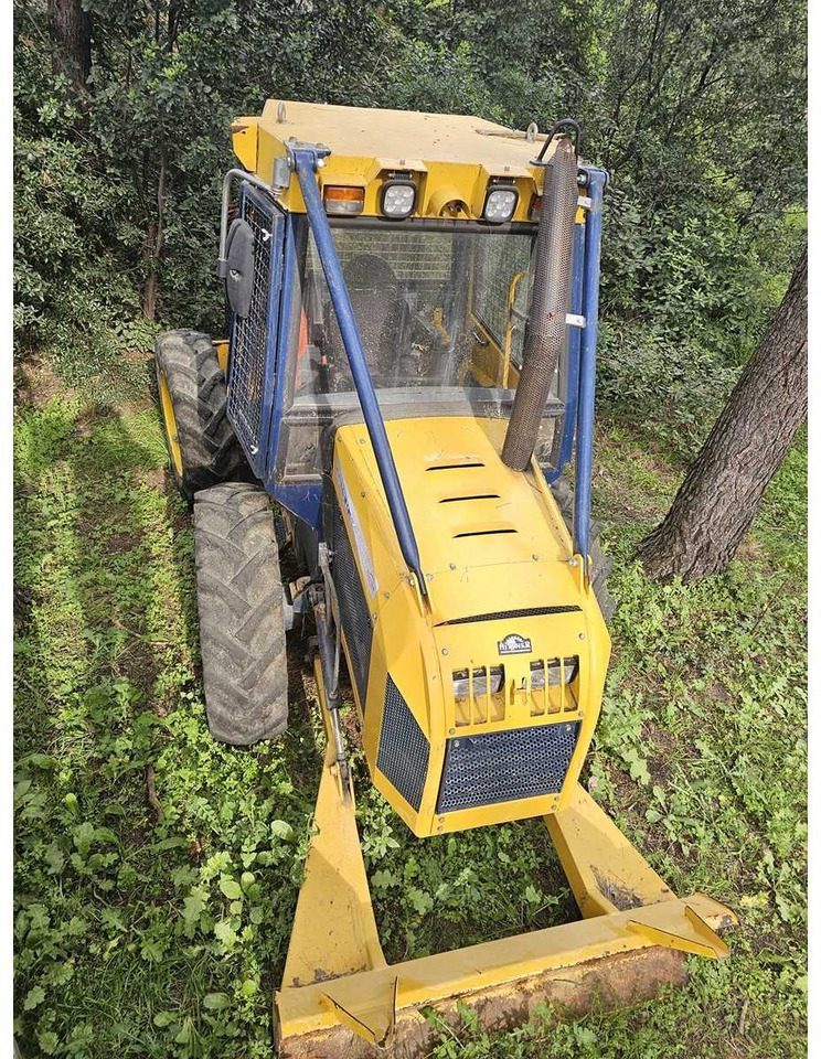 Hittner ECO TRAC 55V - معدات الحدائق: صورة 5 Hittner ECO TRAC 55V - معدات الحدائق: صورة 5