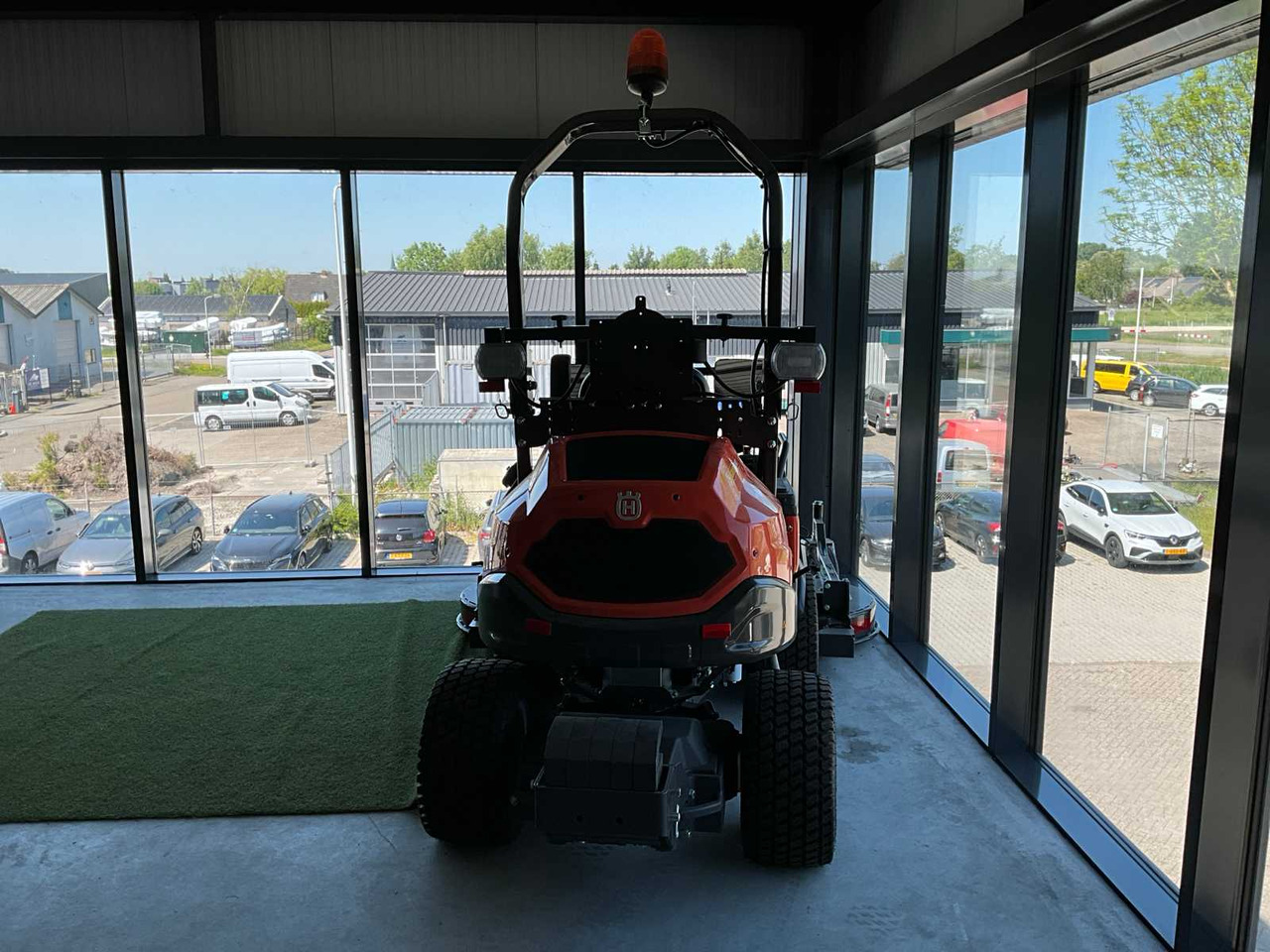 Husqvarna P 535HX - جزازة أعشاب الحدائق: صورة 3 Husqvarna P 535HX - جزازة أعشاب الحدائق: صورة 3