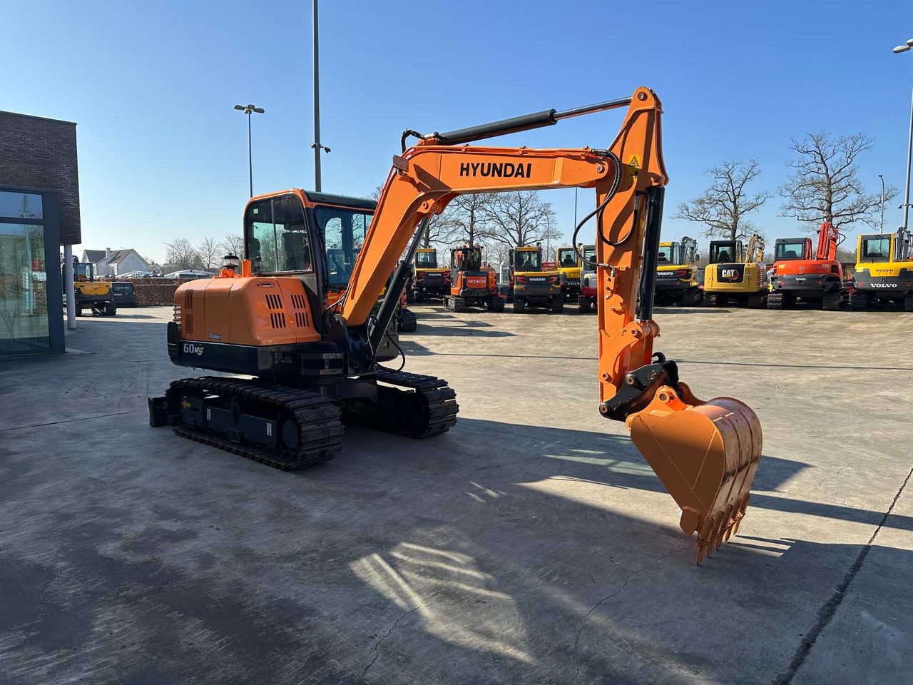 Hyundai R60VS - حفار زحاف: صورة 3 Hyundai R60VS - حفار زحاف: صورة 3