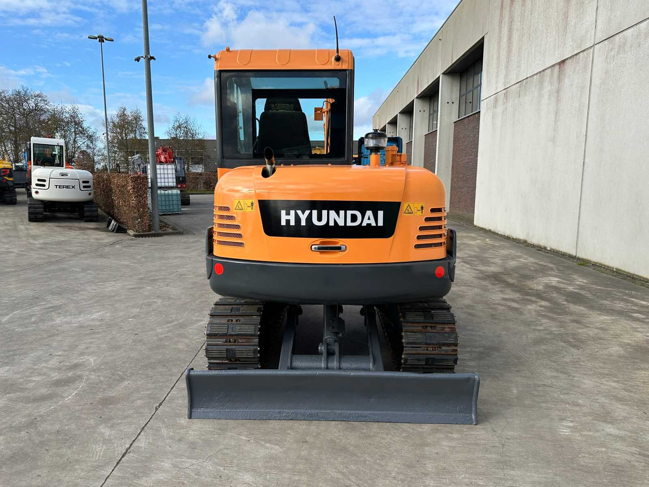 Hyundai R60VS - حفار زحاف: صورة 5 Hyundai R60VS - حفار زحاف: صورة 5