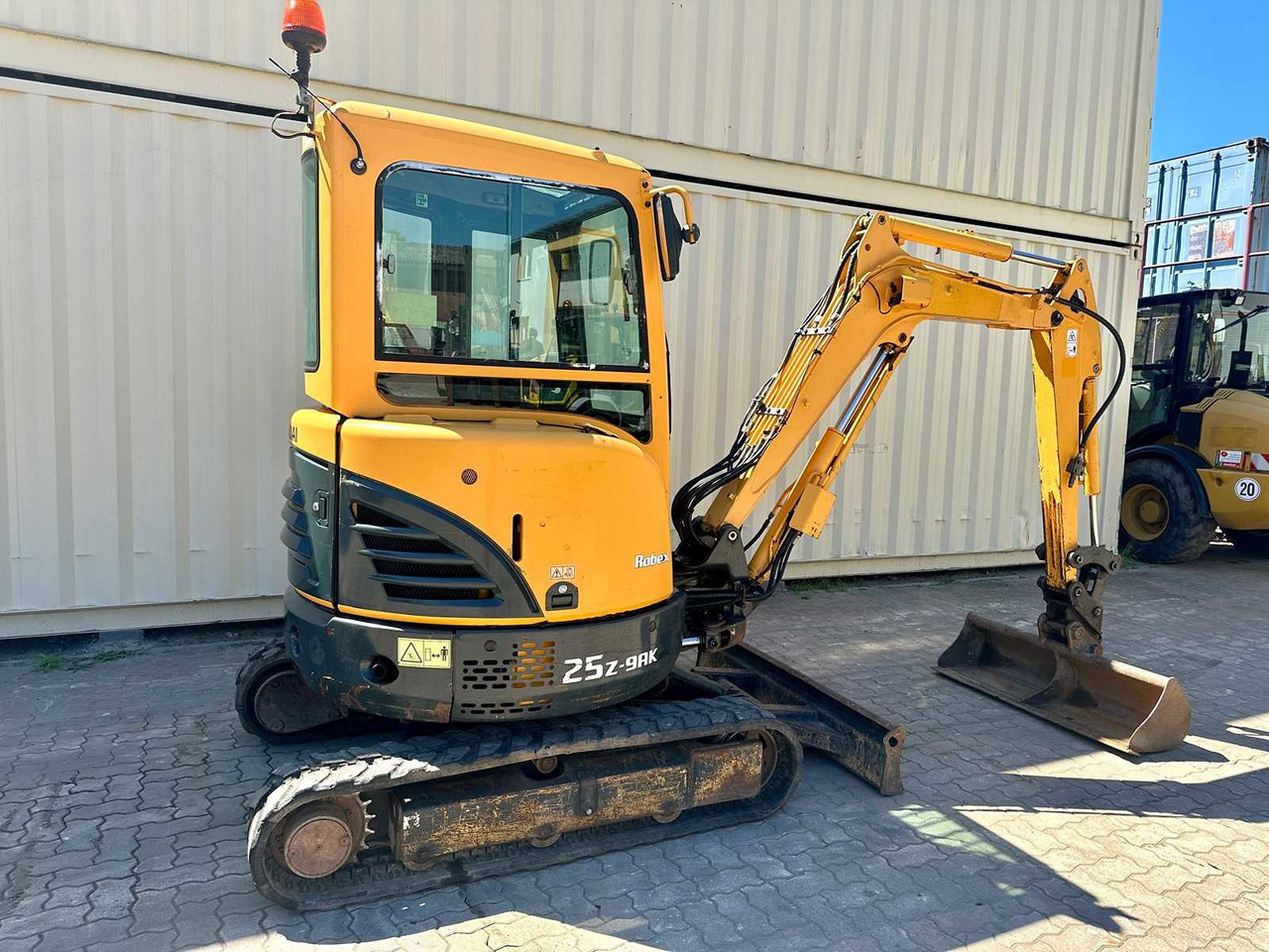 Hyundai Robex25Z-9AK - حفارة مُصَّغرة: صورة 5 Hyundai Robex25Z-9AK - حفارة مُصَّغرة: صورة 5