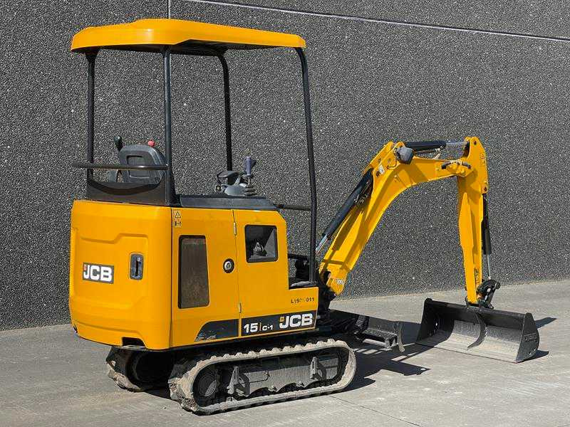 JCB 15 C-1 - حفار زحاف: صورة 2 JCB 15 C-1 - حفار زحاف: صورة 2