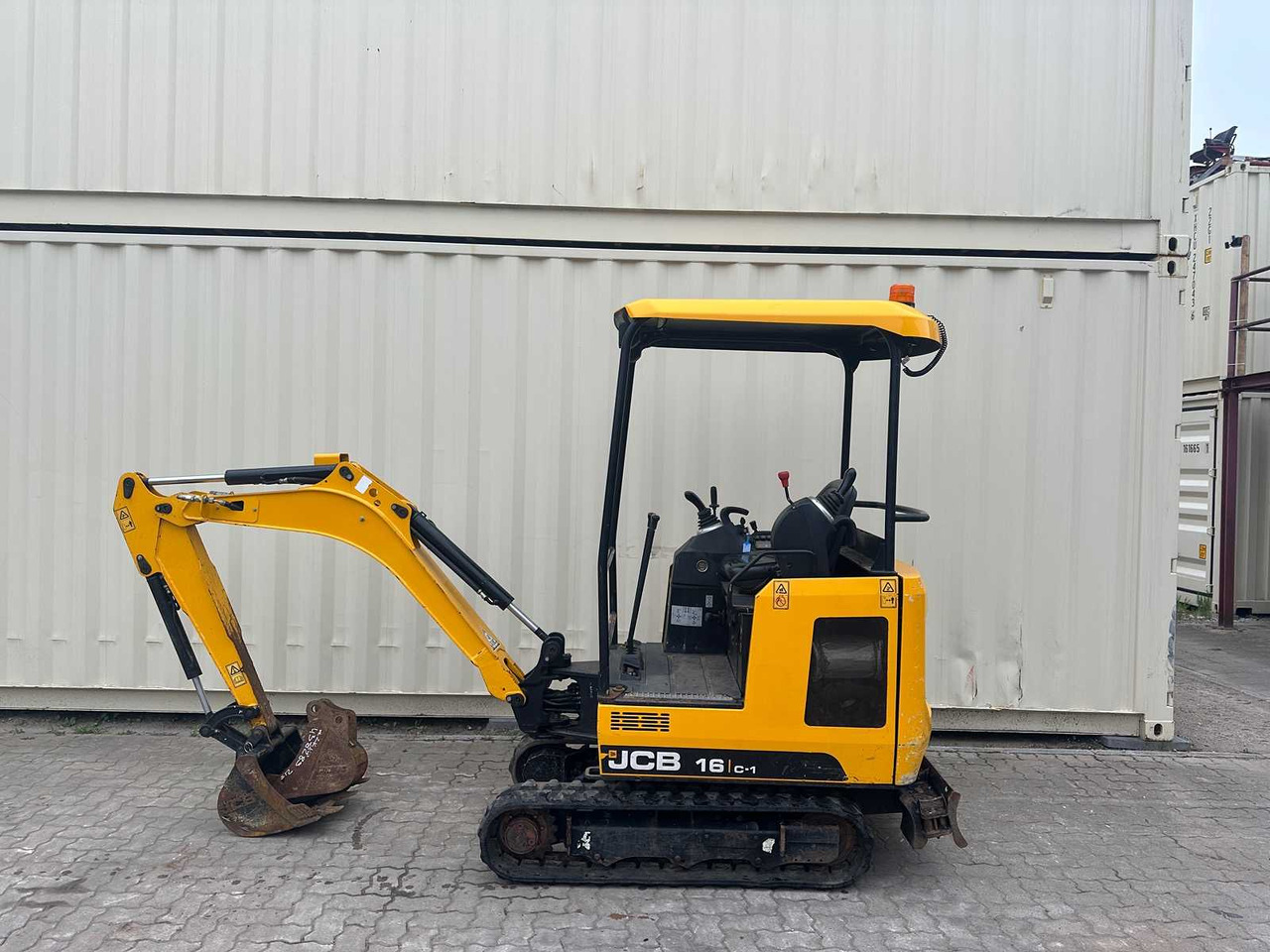 JCB 16C-1 - حفارة مُصَّغرة: صورة 2 JCB 16C-1 - حفارة مُصَّغرة: صورة 2