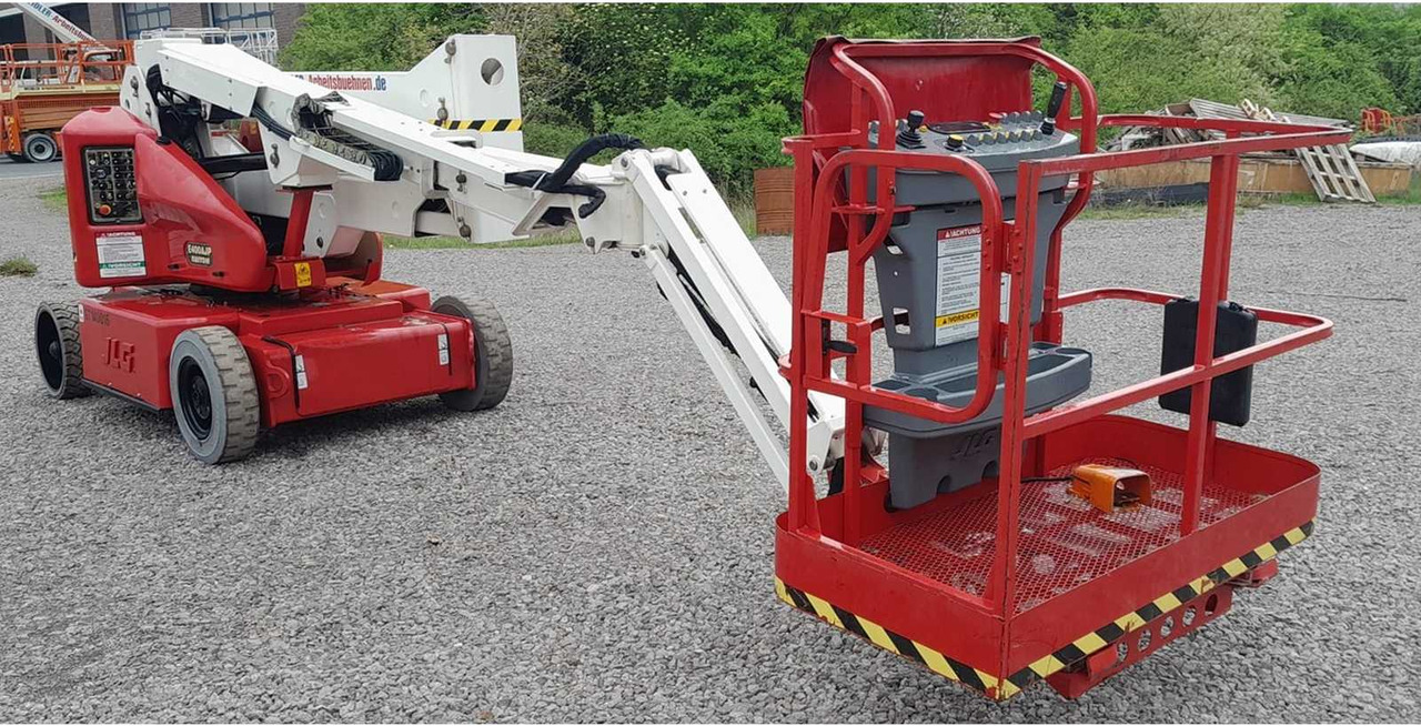 JLG E400AJPn - معدات الوصول: صورة 3 JLG E400AJPn - معدات الوصول: صورة 3