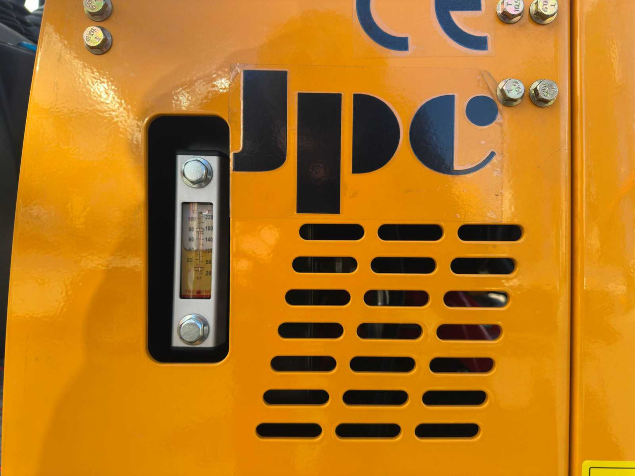 حفارة مُصَّغرة JPC HT12: صورة 13