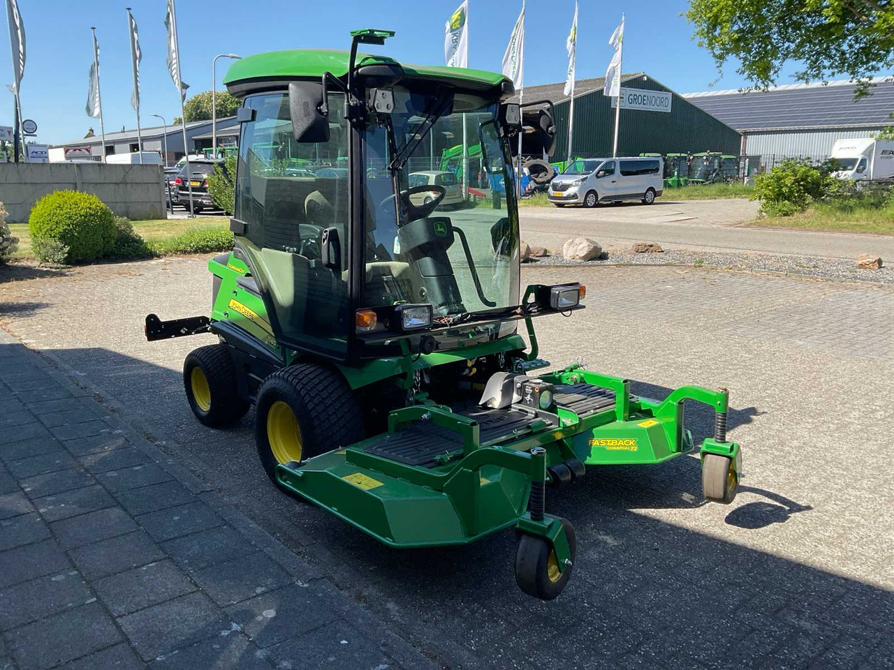John Deere 1585 TerrainCut - جزازة أعشاب الحدائق: صورة 4 John Deere 1585 TerrainCut - جزازة أعشاب الحدائق: صورة 4
