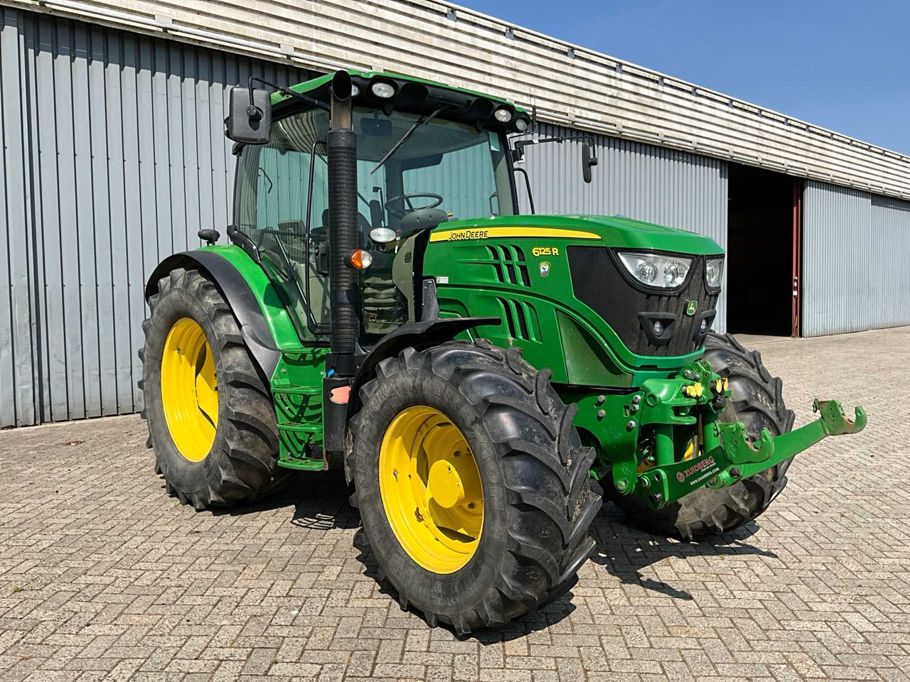 John Deere 6125R - جرار: صورة 2 John Deere 6125R - جرار: صورة 2