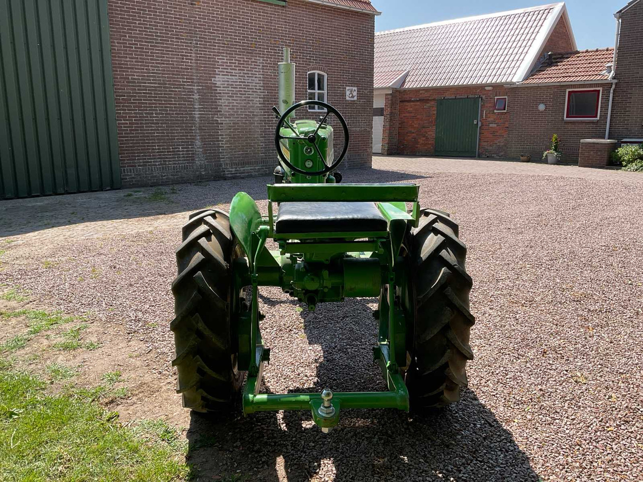 John Deere M - جرار: صورة 4 John Deere M - جرار: صورة 4