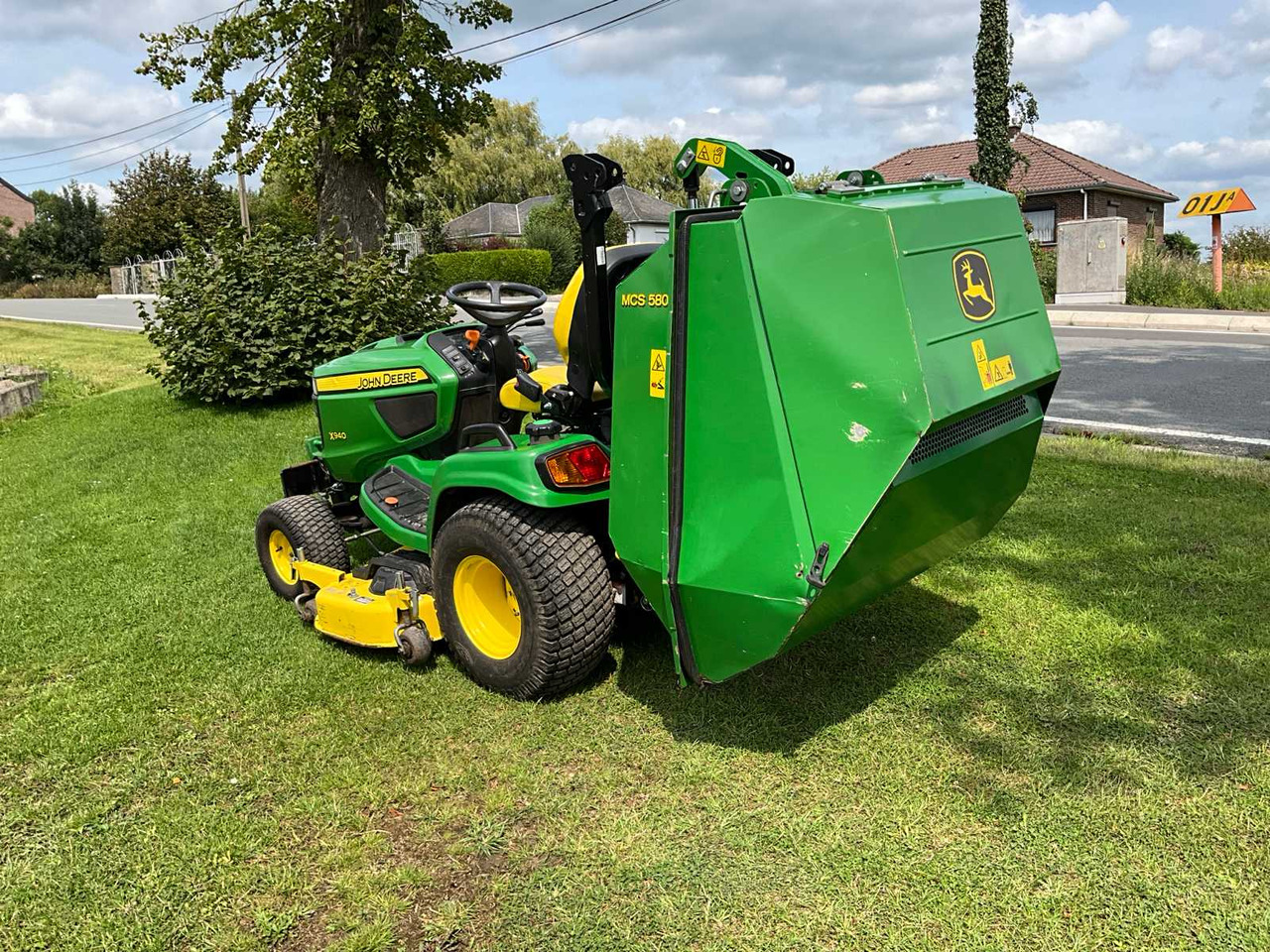 John Deere X940 - جزازة أعشاب الحدائق: صورة 4 John Deere X940 - جزازة أعشاب الحدائق: صورة 4