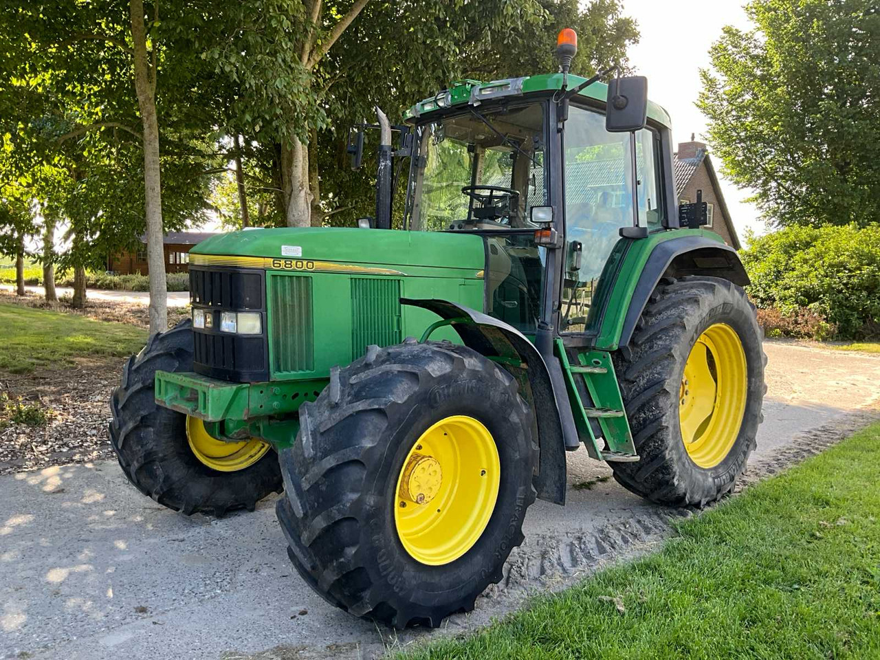 John deere 6800 - جرار: صورة 1 John deere 6800 - جرار: صورة 1