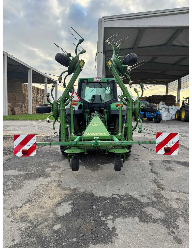 KRONE KW 6.72 - الآلات الزراعية: صورة 2 KRONE KW 6.72 - الآلات الزراعية: صورة 2