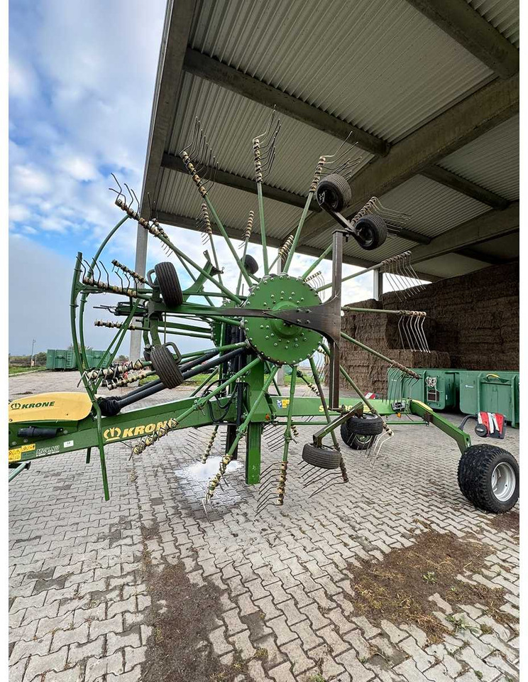 KRONE Swadro TC 1000 - الآلات الزراعية: صورة 3 KRONE Swadro TC 1000 - الآلات الزراعية: صورة 3