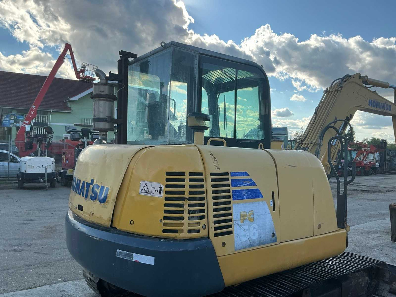 حفارة مُصَّغرة Komatsu PC 56 -7: صورة 25