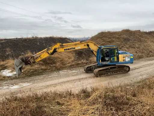 Komatsu PC240ONLC-8 - حفار زحاف: صورة 3 Komatsu PC240ONLC-8 - حفار زحاف: صورة 3