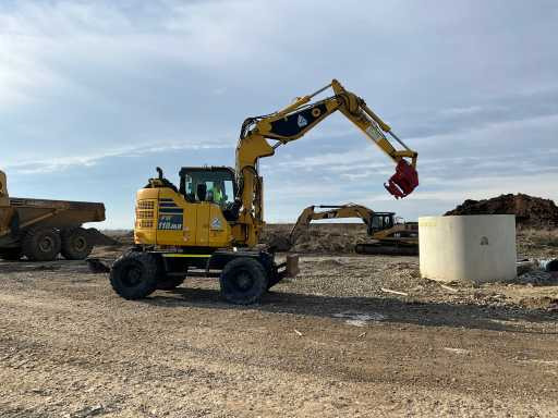 Komatsu PW118MR-11 - حفارة دولاب: صورة 5 Komatsu PW118MR-11 - حفارة دولاب: صورة 5