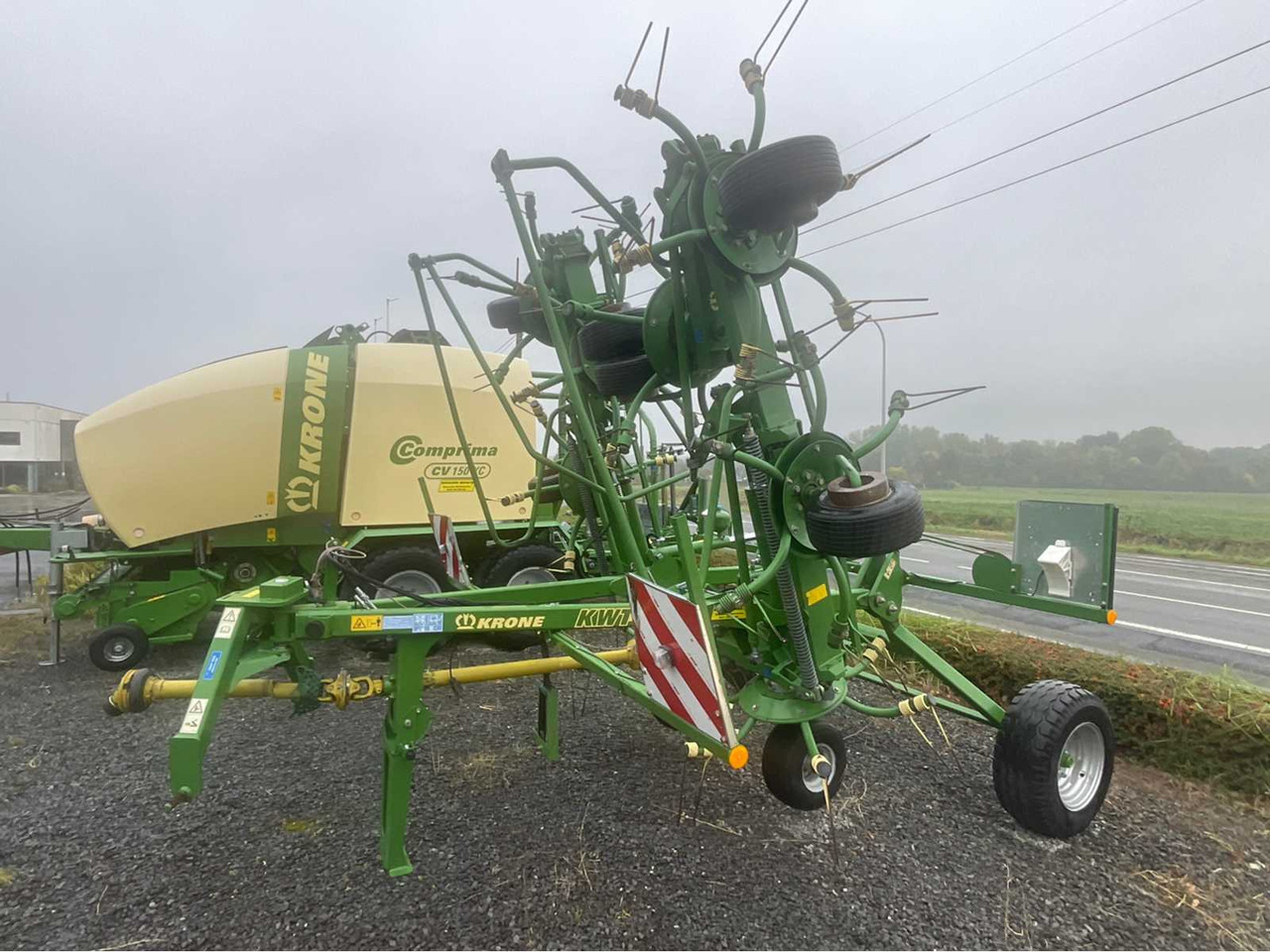 Krone KW8.82 T - الآلات الزراعية: صورة 3 Krone KW8.82 T - الآلات الزراعية: صورة 3