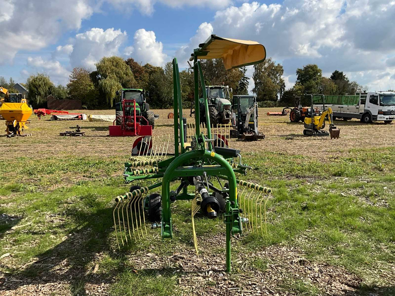 Krone Swadro S380 KS102-04 - معدات تيبيس التبن: صورة 2 Krone Swadro S380 KS102-04 - معدات تيبيس التبن: صورة 2