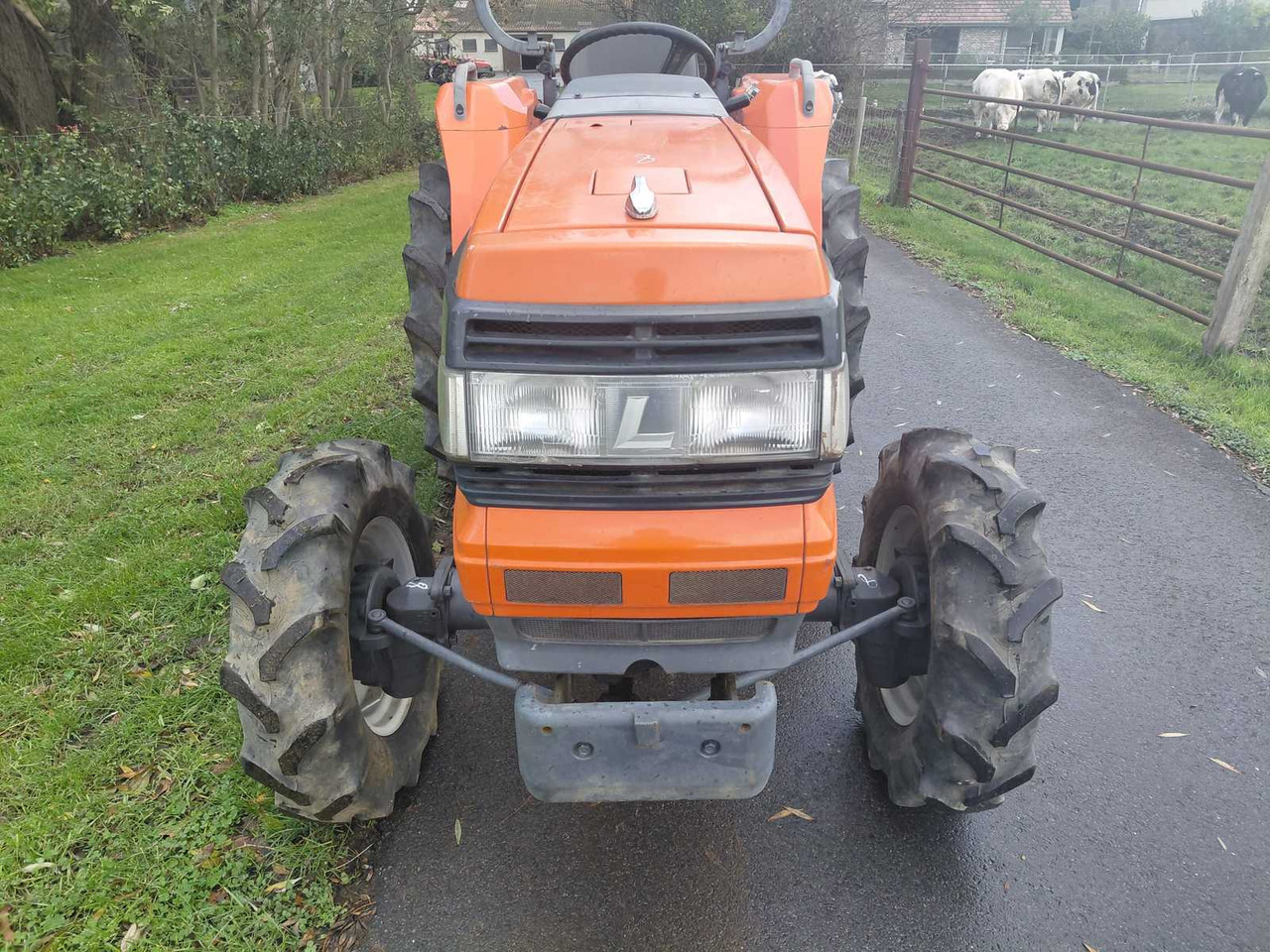 Kubota GL281 - جرار صغير: صورة 3 Kubota GL281 - جرار صغير: صورة 3