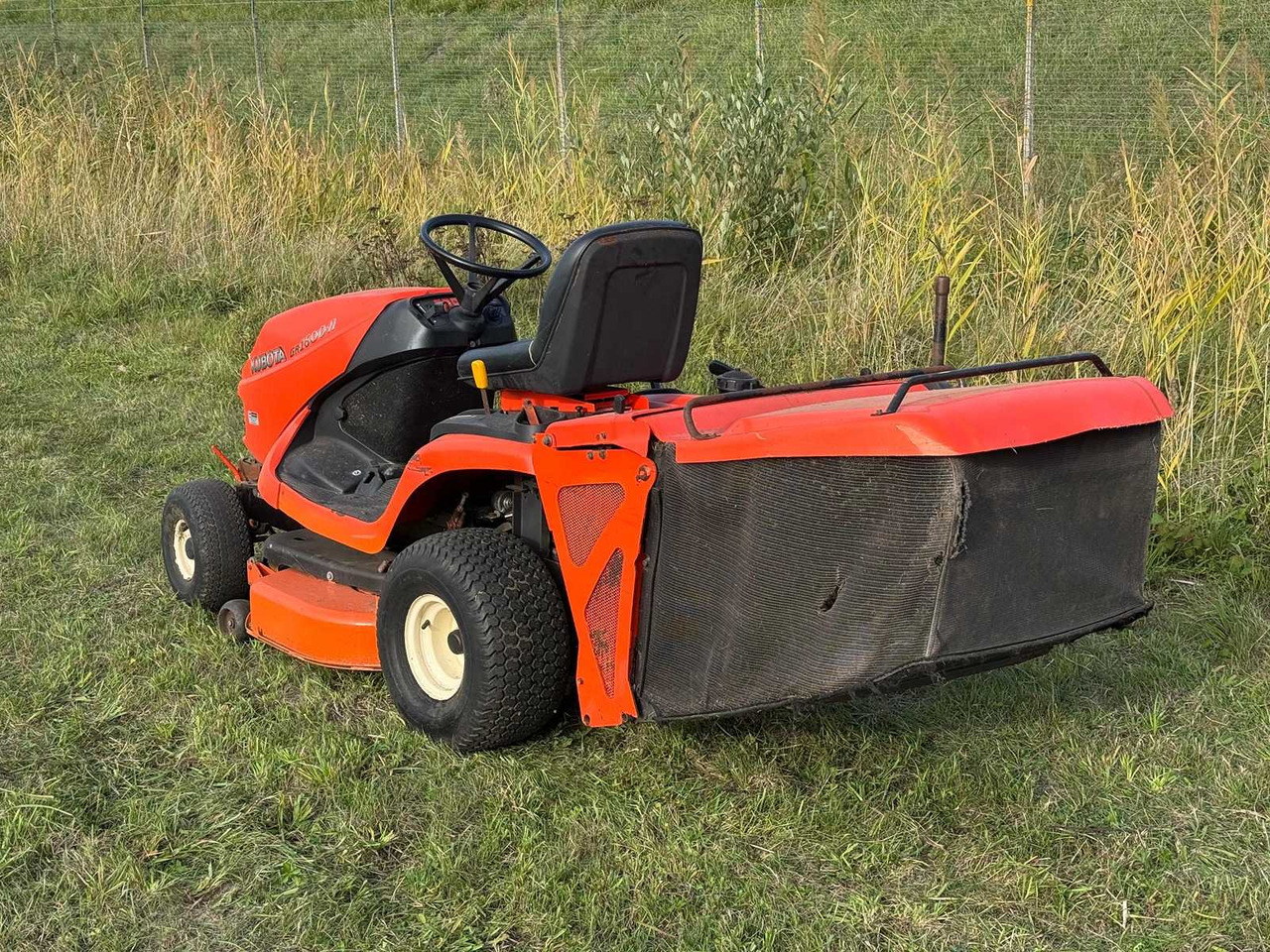 Kubota GR 1600 EC2 Diesel - جزازة أعشاب الحدائق: صورة 3 Kubota GR 1600 EC2 Diesel - جزازة أعشاب الحدائق: صورة 3