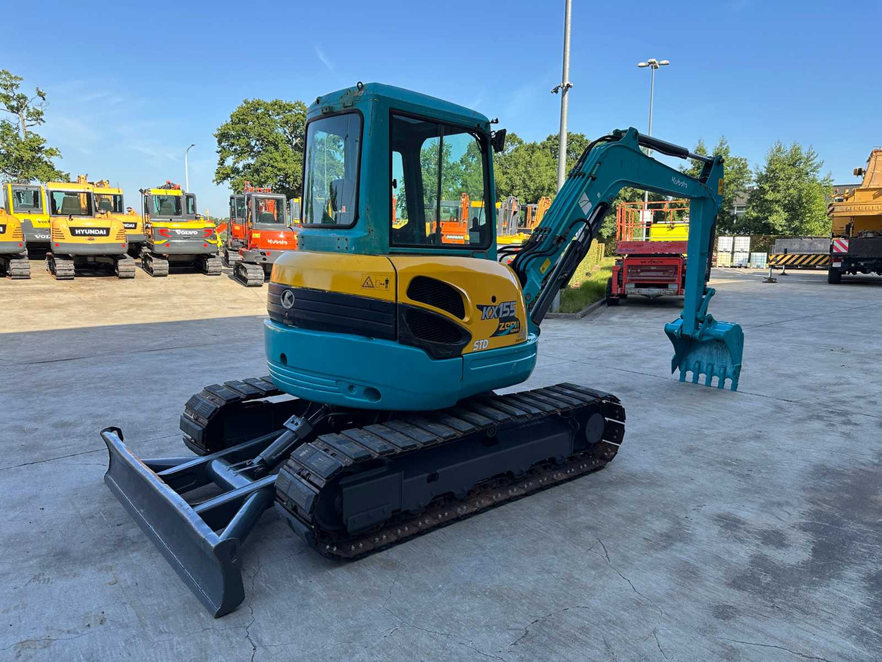 Kubota KUBOTA - KX155-3 - MIDI EXCAVATOR - حفار زحاف: صورة 4 Kubota KUBOTA - KX155-3 - MIDI EXCAVATOR - حفار زحاف: صورة 4