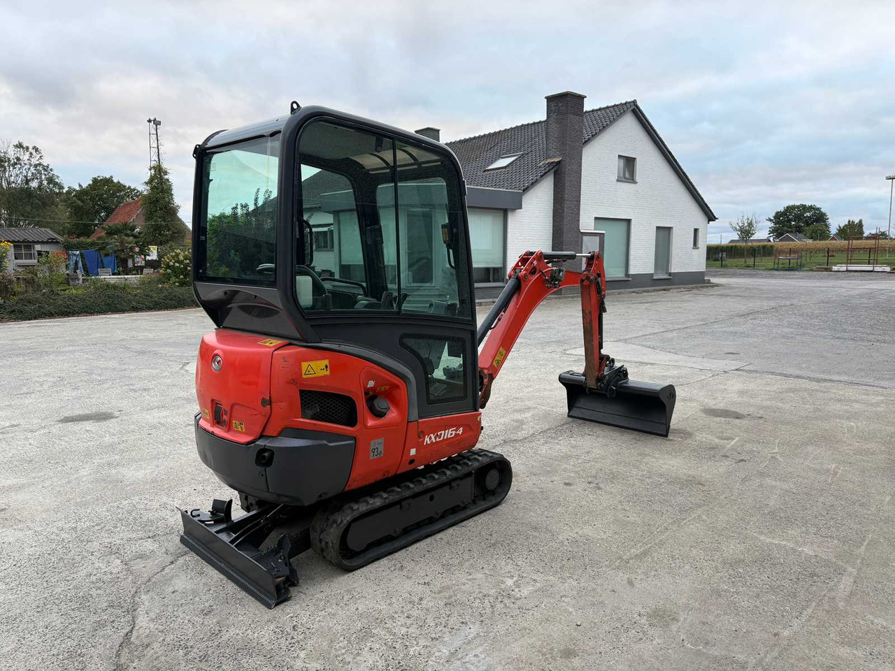 Kubota KX 016-4 - حفارة مُصَّغرة: صورة 5 Kubota KX 016-4 - حفارة مُصَّغرة: صورة 5