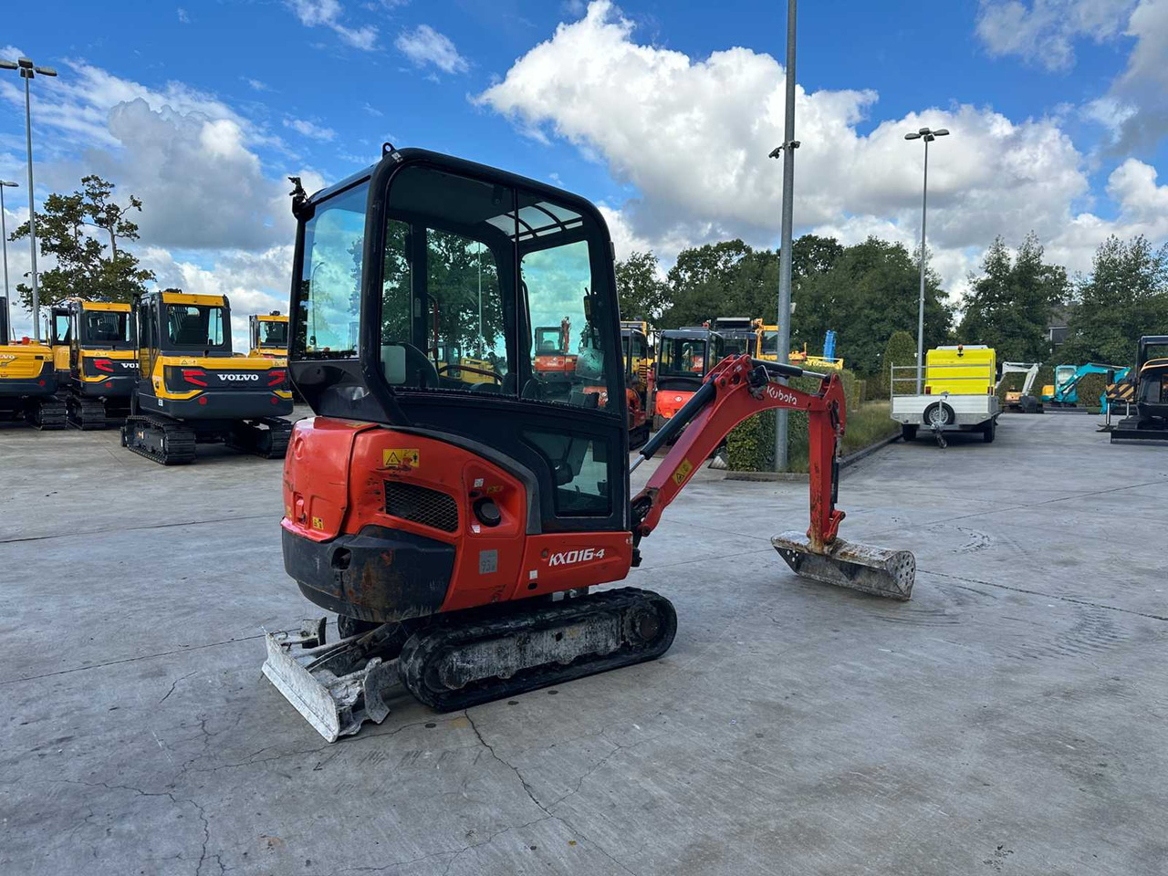 Kubota KX016-4 - حفار زحاف: صورة 4 Kubota KX016-4 - حفار زحاف: صورة 4