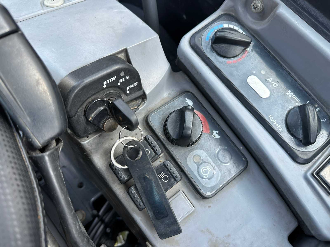 حفار زحاف Kubota KX163-5: صورة 39