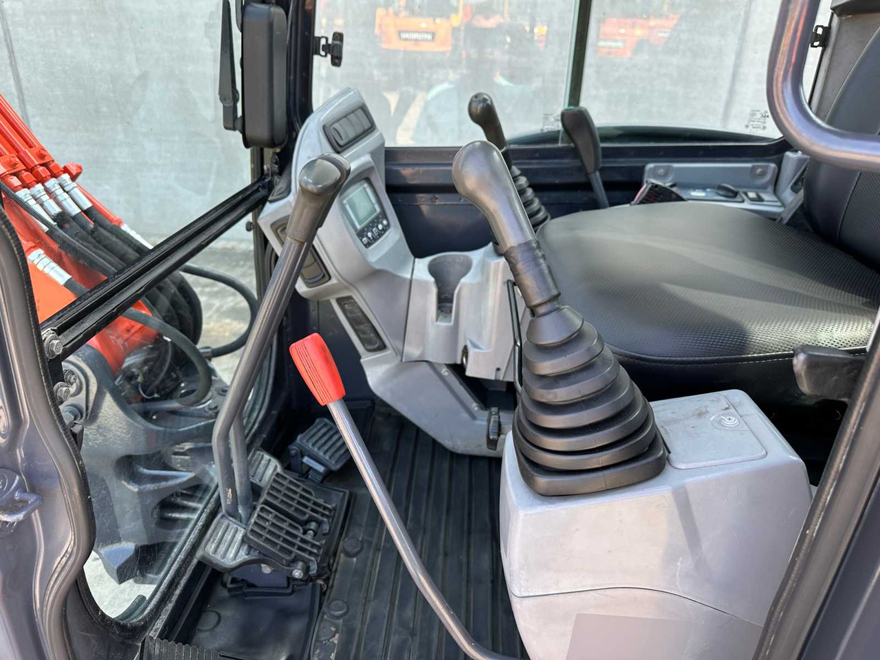 حفار زحاف Kubota KX163-5: صورة 37