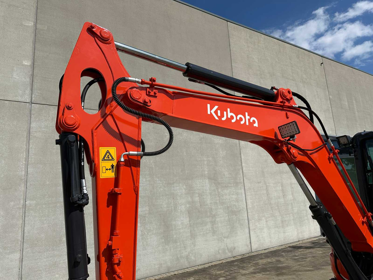 حفار زحاف Kubota KX163-5: صورة 9