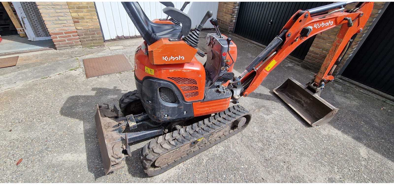 Kubota U10-3 - حفارة مُصَّغرة: صورة 3 Kubota U10-3 - حفارة مُصَّغرة: صورة 3