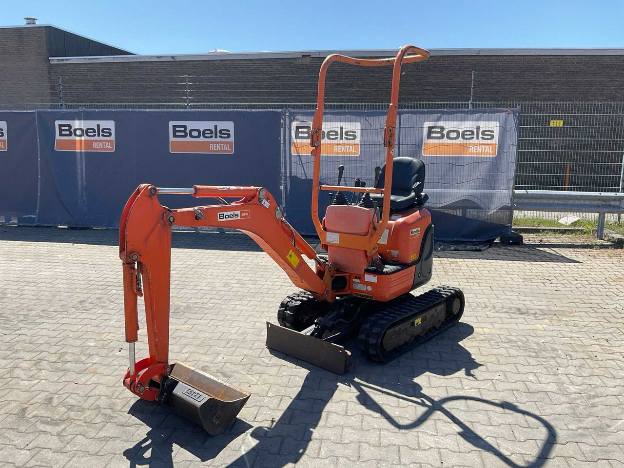 Kubota U10-3 - حفارة مُصَّغرة: صورة 1 Kubota U10-3 - حفارة مُصَّغرة: صورة 1