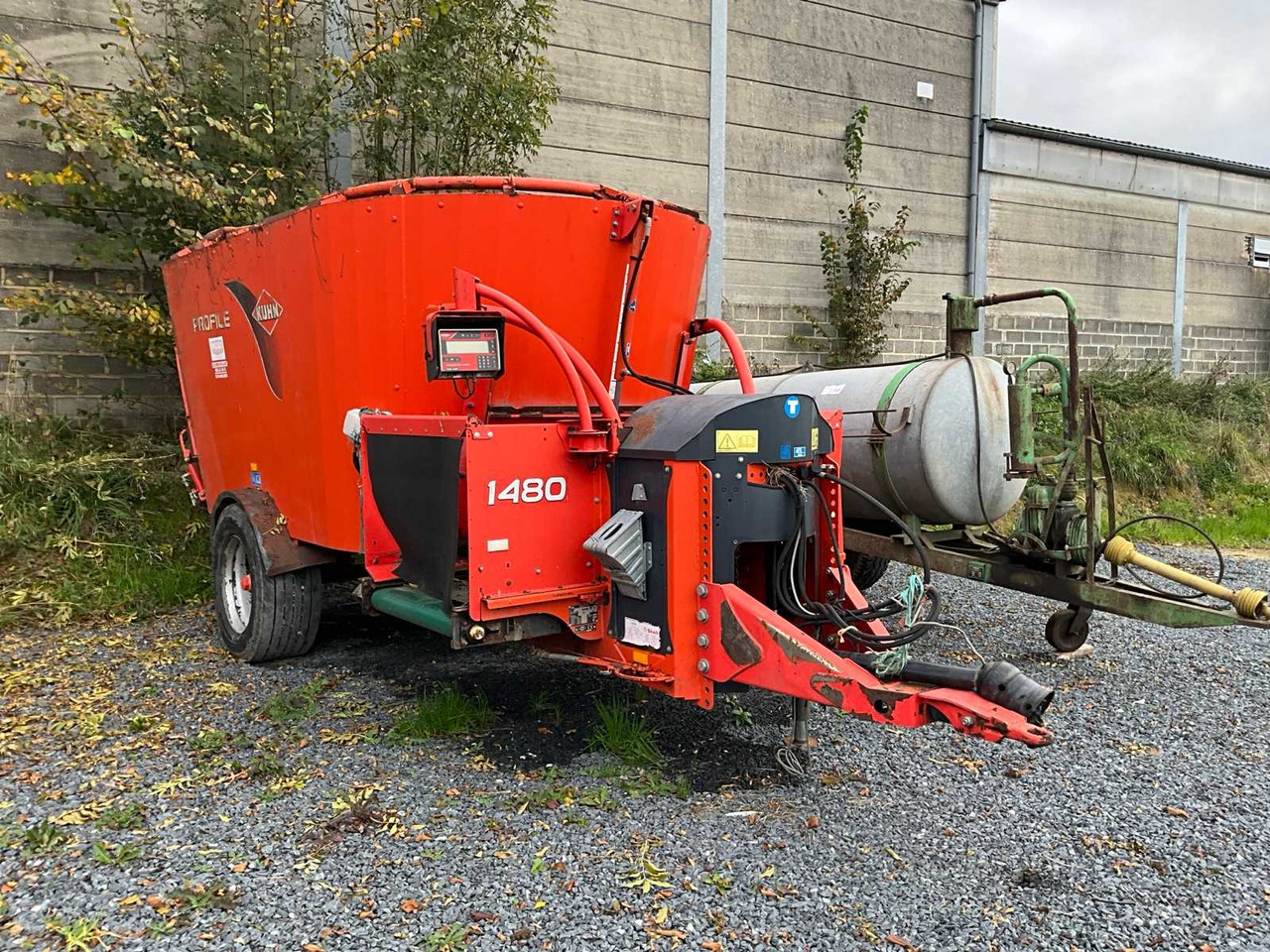 Kuhn EUV285 - عربة خلط الأعلاف: صورة 3 Kuhn EUV285 - عربة خلط الأعلاف: صورة 3